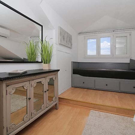 Spacious 2 Bedroom Apt Luxeview- Oldtownview, 10Min To Town Dubrovnik Exterior photo