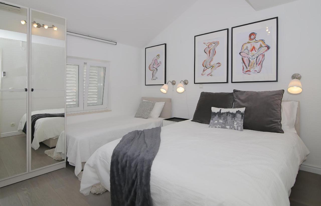Spacious 2 Bedroom Apt Luxeview- Oldtownview, 10Min To Town Dubrovnik Exterior photo